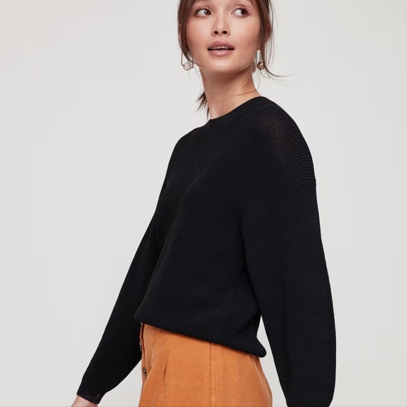 Wilfred Sweaters - Wilfred / Aritzia. Livvie Crewneck Ribbed Sweater. Black. Size Medium.
